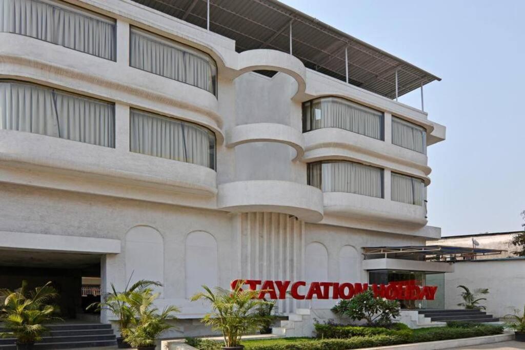 Staycation Holiday Navi Mumbai Esterno foto
