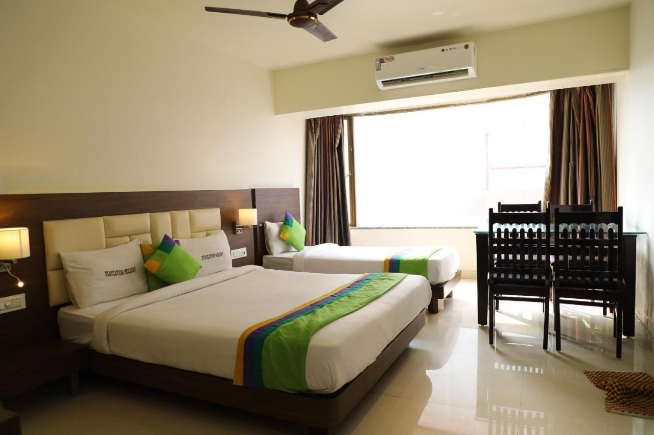 Staycation Holiday Navi Mumbai Esterno foto