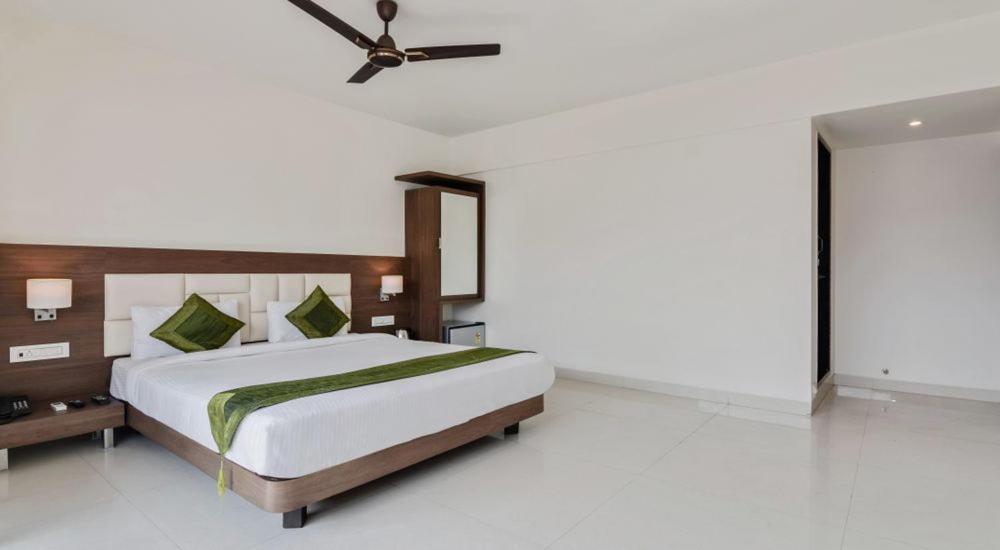 Staycation Holiday Navi Mumbai Esterno foto