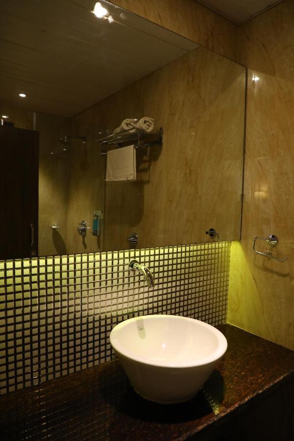 Staycation Holiday Navi Mumbai Esterno foto