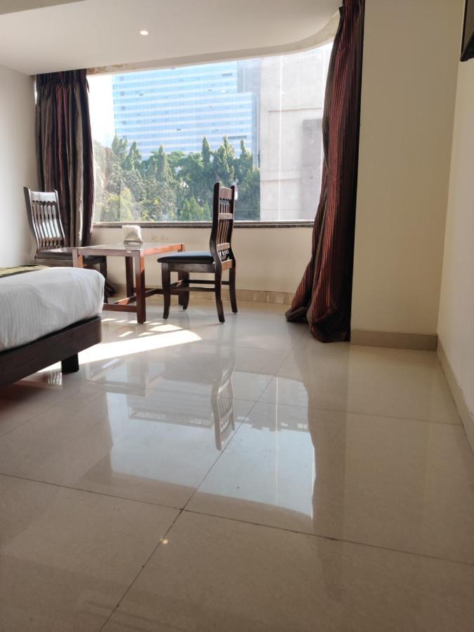 Staycation Holiday Navi Mumbai Esterno foto