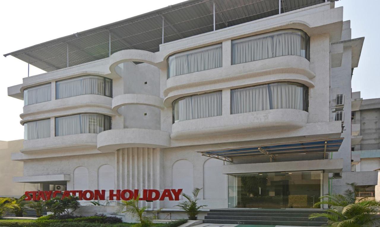 Staycation Holiday Navi Mumbai Esterno foto